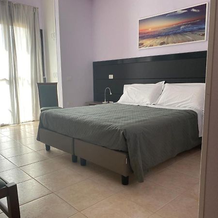 Amici Villa Càbras Buitenkant foto