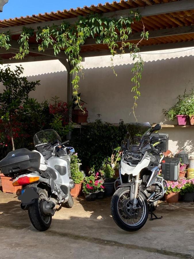 Amici Villa Càbras Buitenkant foto