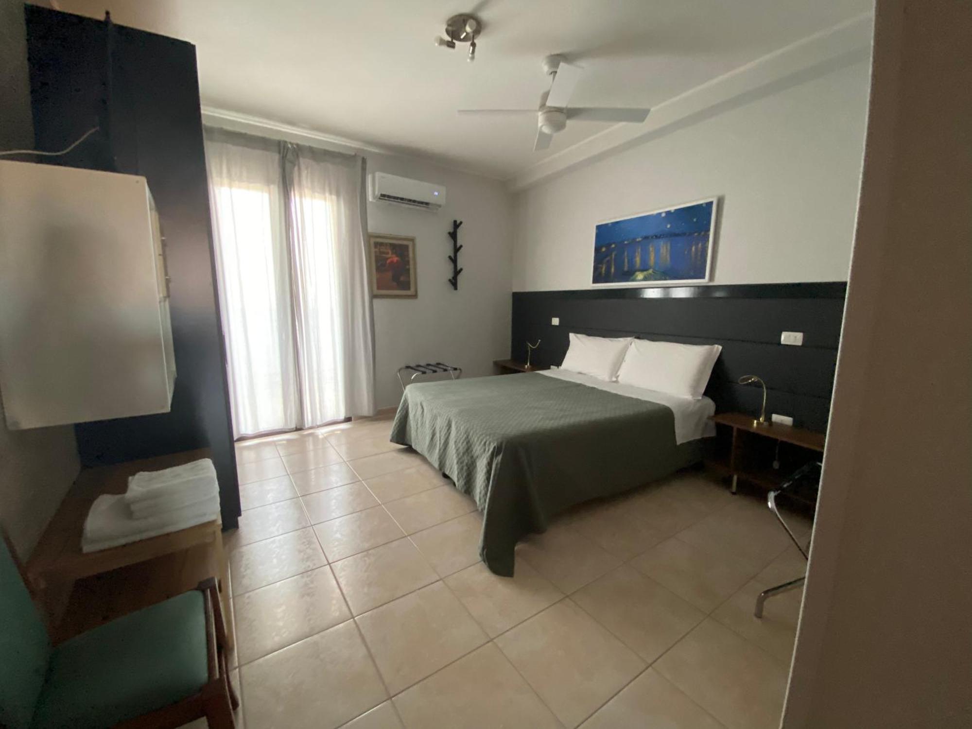 Amici Villa Càbras Buitenkant foto
