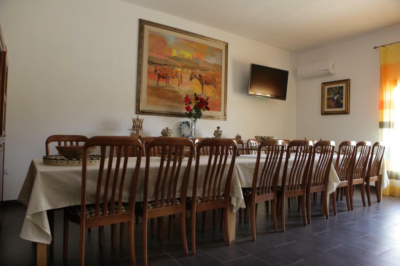 Amici Villa Càbras Buitenkant foto
